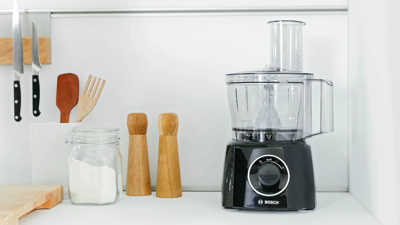 Кухонный комбайн Bosch MCM3201B