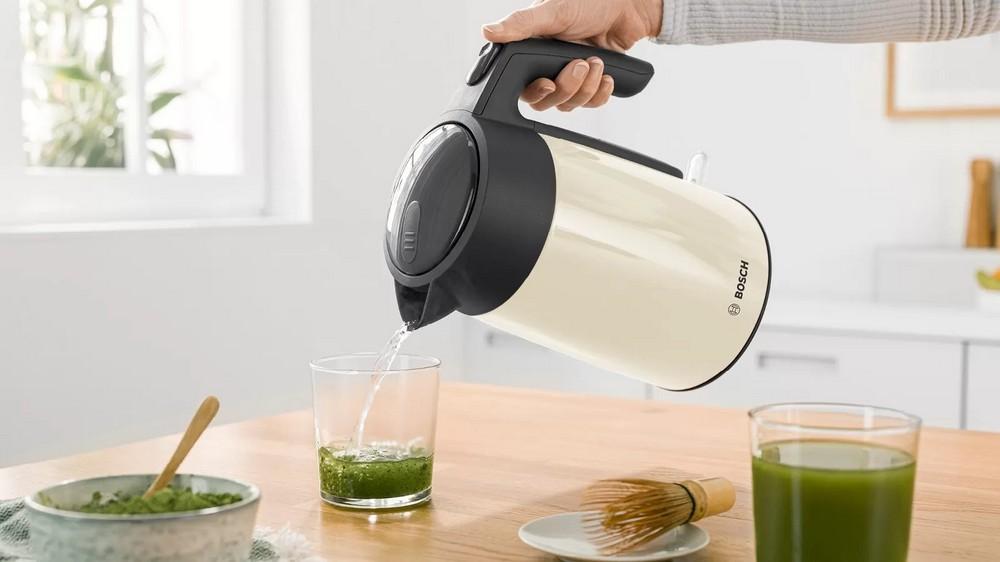 Электрочайник Bosch TWK7L467