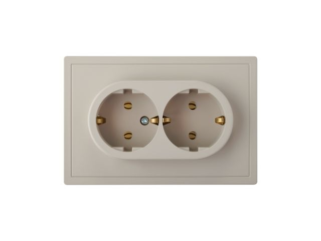 Розетка 2-ая (скрытая, с/з) песочный, Carre, BYLECTRICA