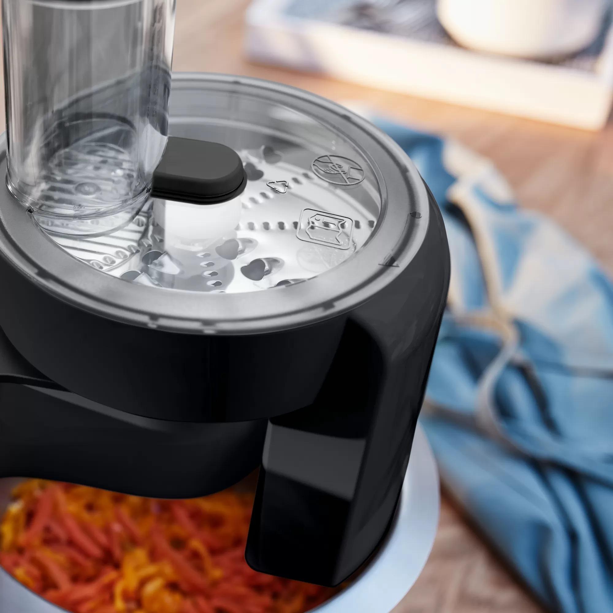 Кухонный комбайн Bosch MUMS2EB01 черный
