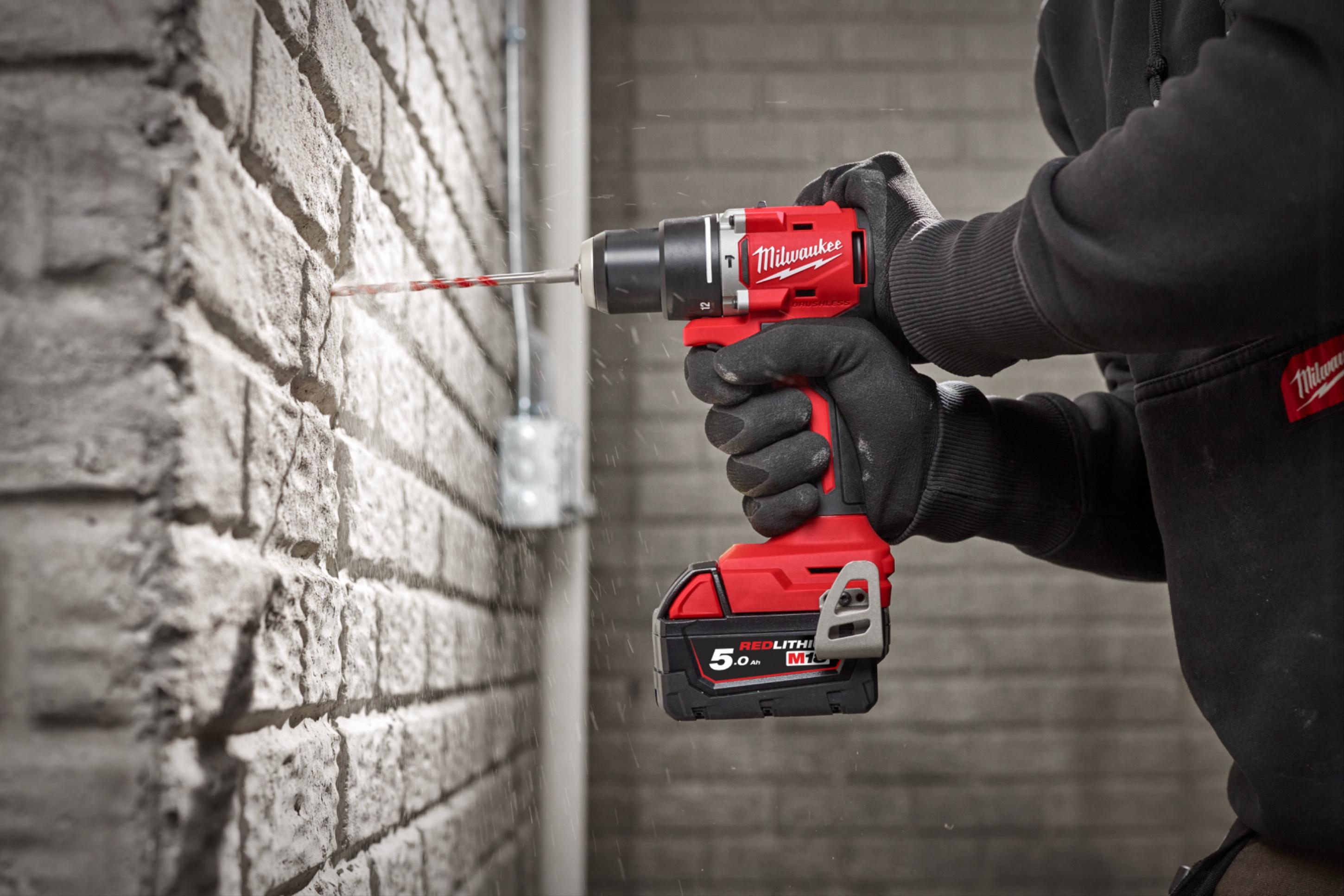 Набор электроинструментов Milwaukee M18 BLCPP2B-402C (4933492836)