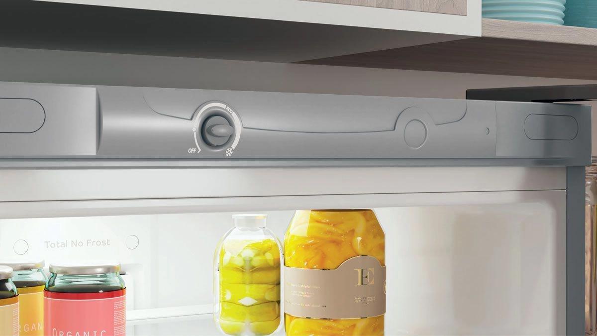 Холодильник Indesit ITS 4200 G (869892300110)