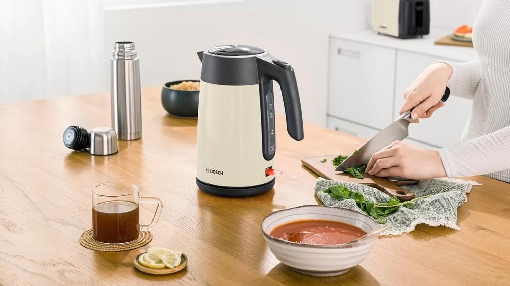 Электрочайник Bosch TWK7L467
