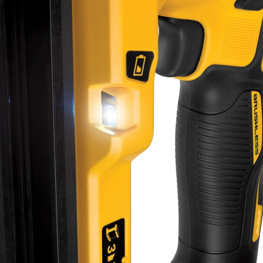Аккумуляторный гвоздезабиватель DeWalt DCN890P2 (DCN890P2-QW)