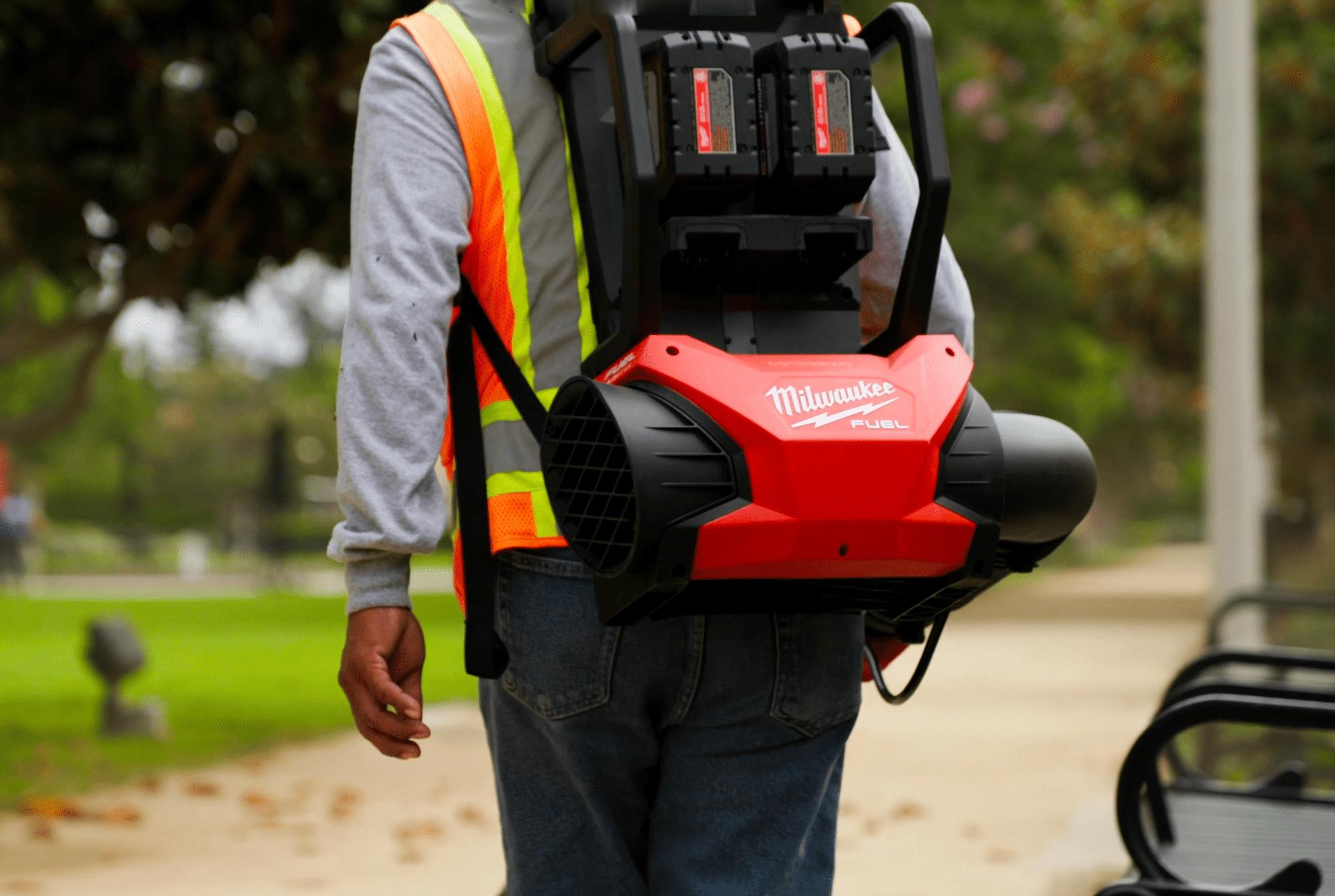 Воздуходувка Milwaukee M18 F2BPB-0 FUEL (4933493212)