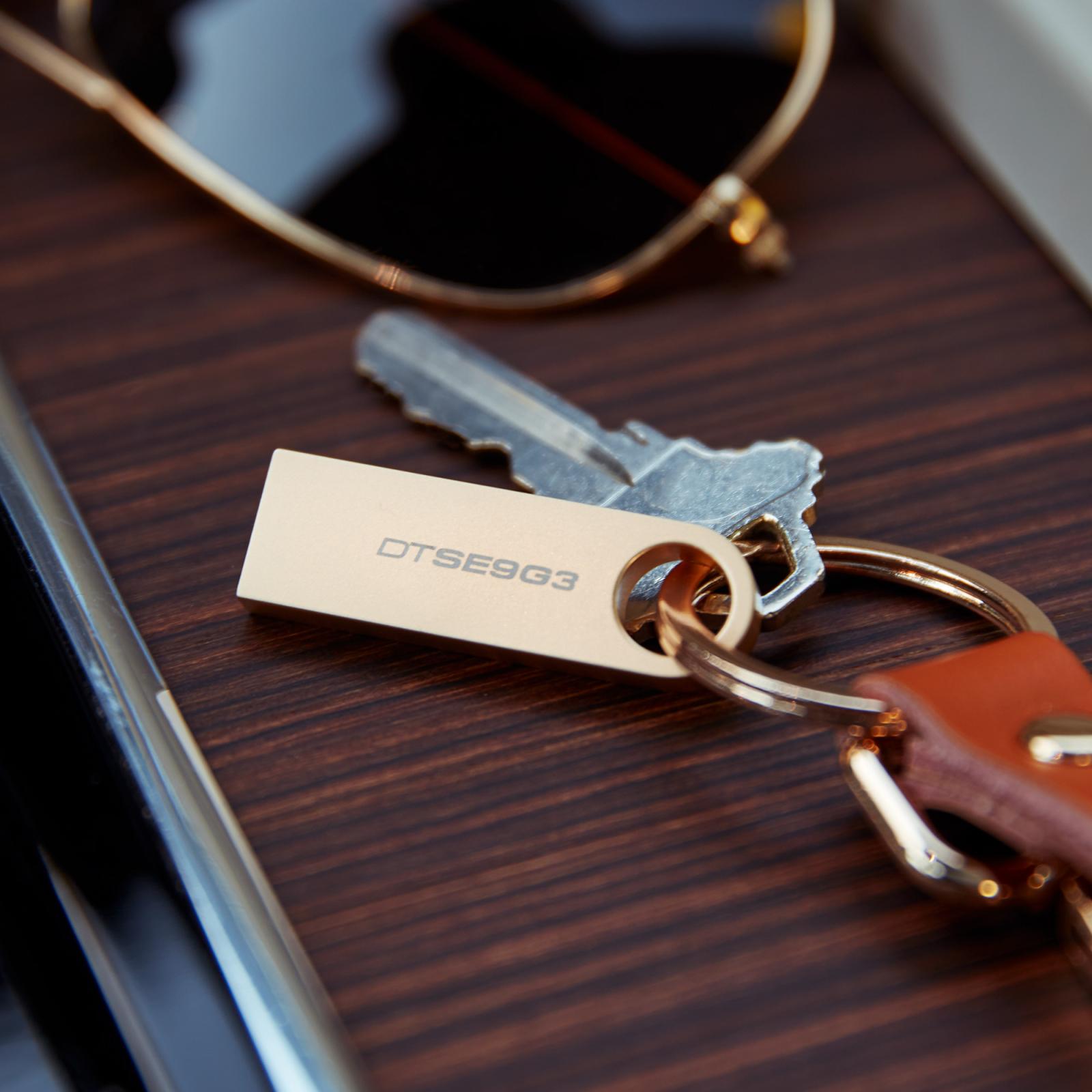 USB Flash-накопитель Kingston Data Traveler SE9 G3 512Gb (DTSE9G3/512GB)