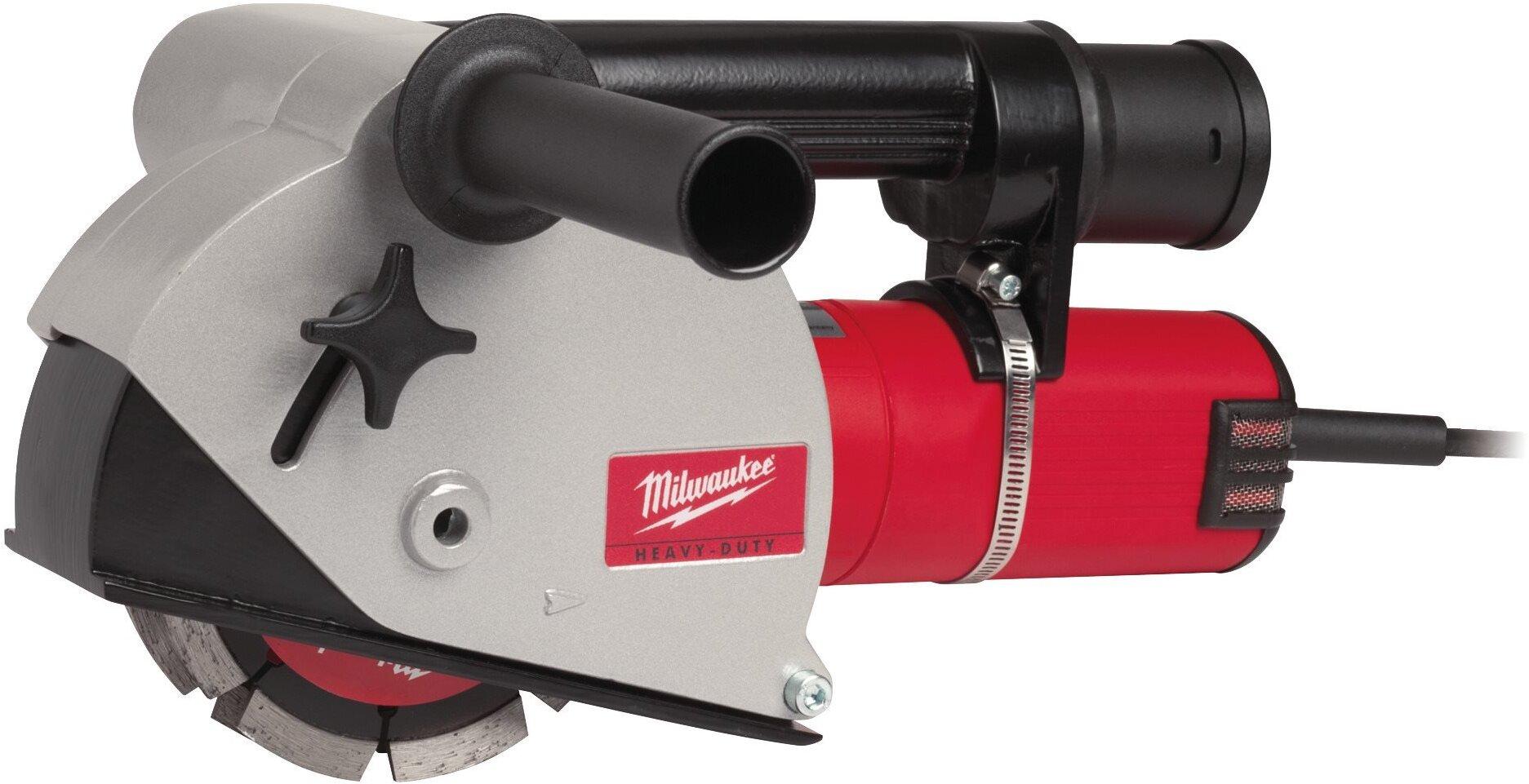 Штроборез Milwaukee WCE 30 (4933383855)