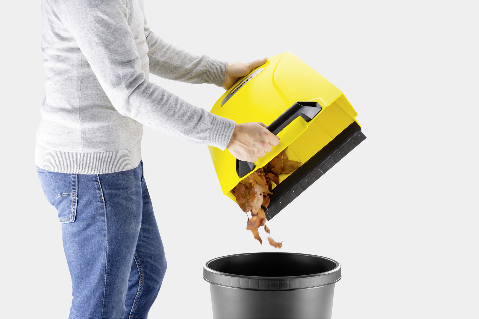 Подметальная машина Karcher S 4 желтый (1.766-320.0)