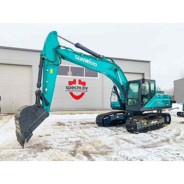 Среднеразмерный экскаватор Sunward SWE205E