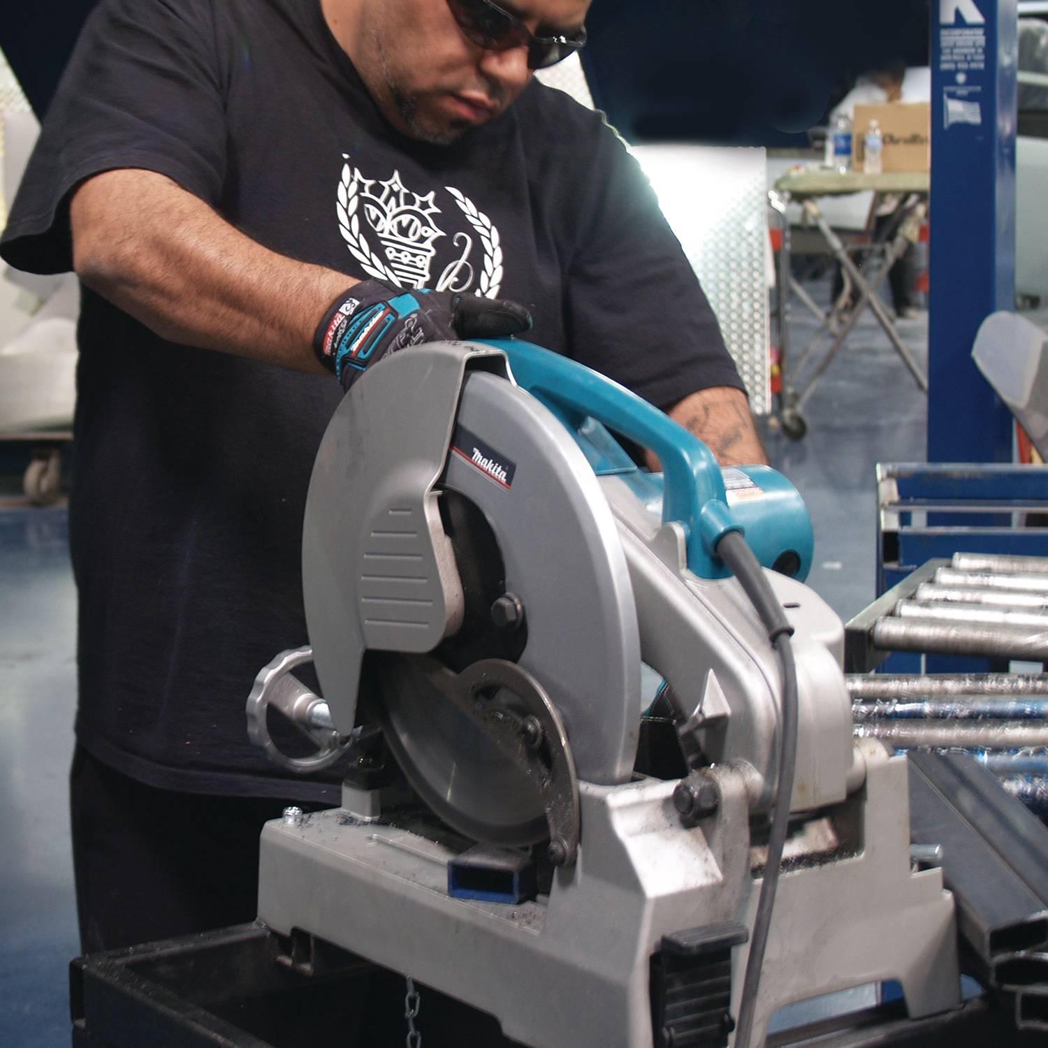 Монтажная (отрезная) пила Makita LC 1230 N
