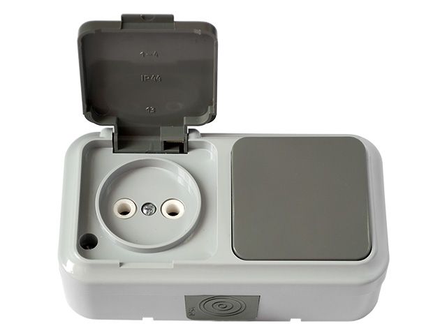 Блок выкл. 1 клав. + розетка (открытая, б/з, брызг. защ.) серая, Пралеска Аква, Bylectrica (IP54 пылебрызгозащищенные)