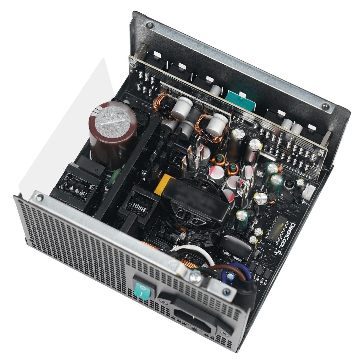 Блок питания Deepcool GAMERSTORM PN750M 750W (R-PN750M-FC0B-WGEU)