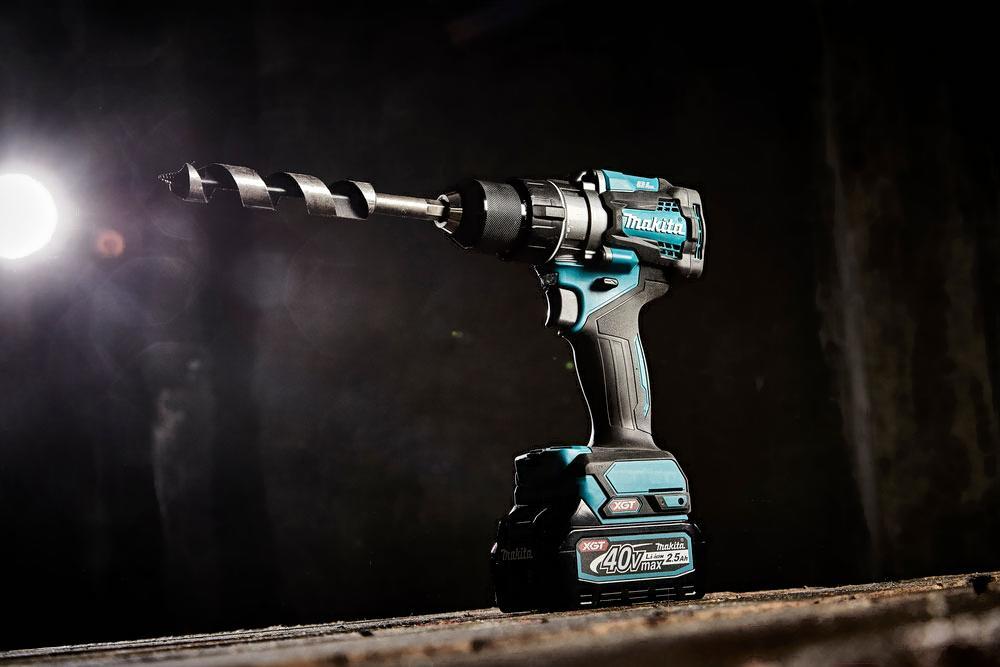 Дрель-шуруповерт Makita DF001GD201