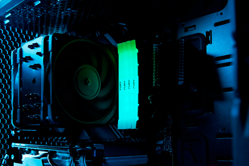 Оперативная память Kingston Fury Renegade DDR4 16GB (KF432C16RB12A/16)