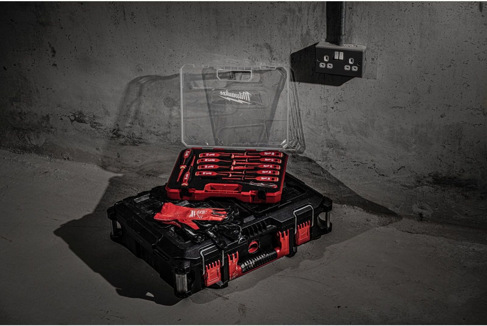 Отвертка Milwaukee 4932478713