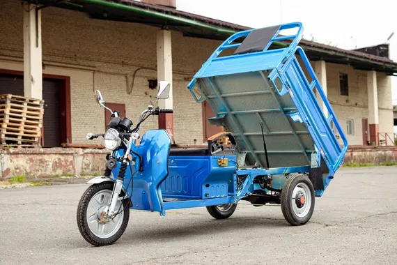 Электротрицикл грузовой AVM Cargo 1500