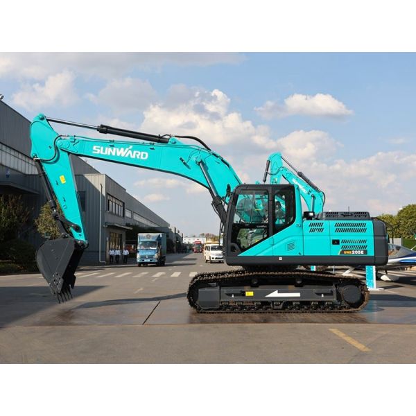 Среднеразмерный экскаватор Sunward SWE205E