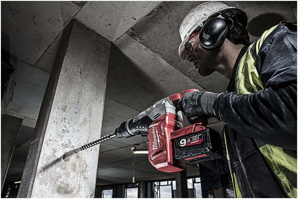 Перфоратор Milwaukee SDS-MAX M18 CHM-0 FUEL (4933451362)