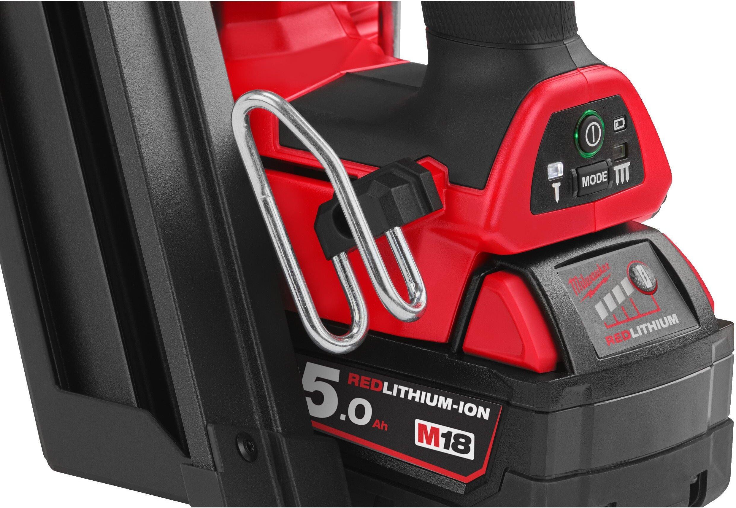 Аккумуляторный гвоздезабиватель Milwaukee M18 FFN-502C (4933471404)