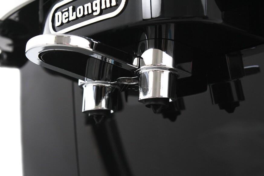 Кофемашина Delonghi Magnifica черный (ECAM22.114.B)