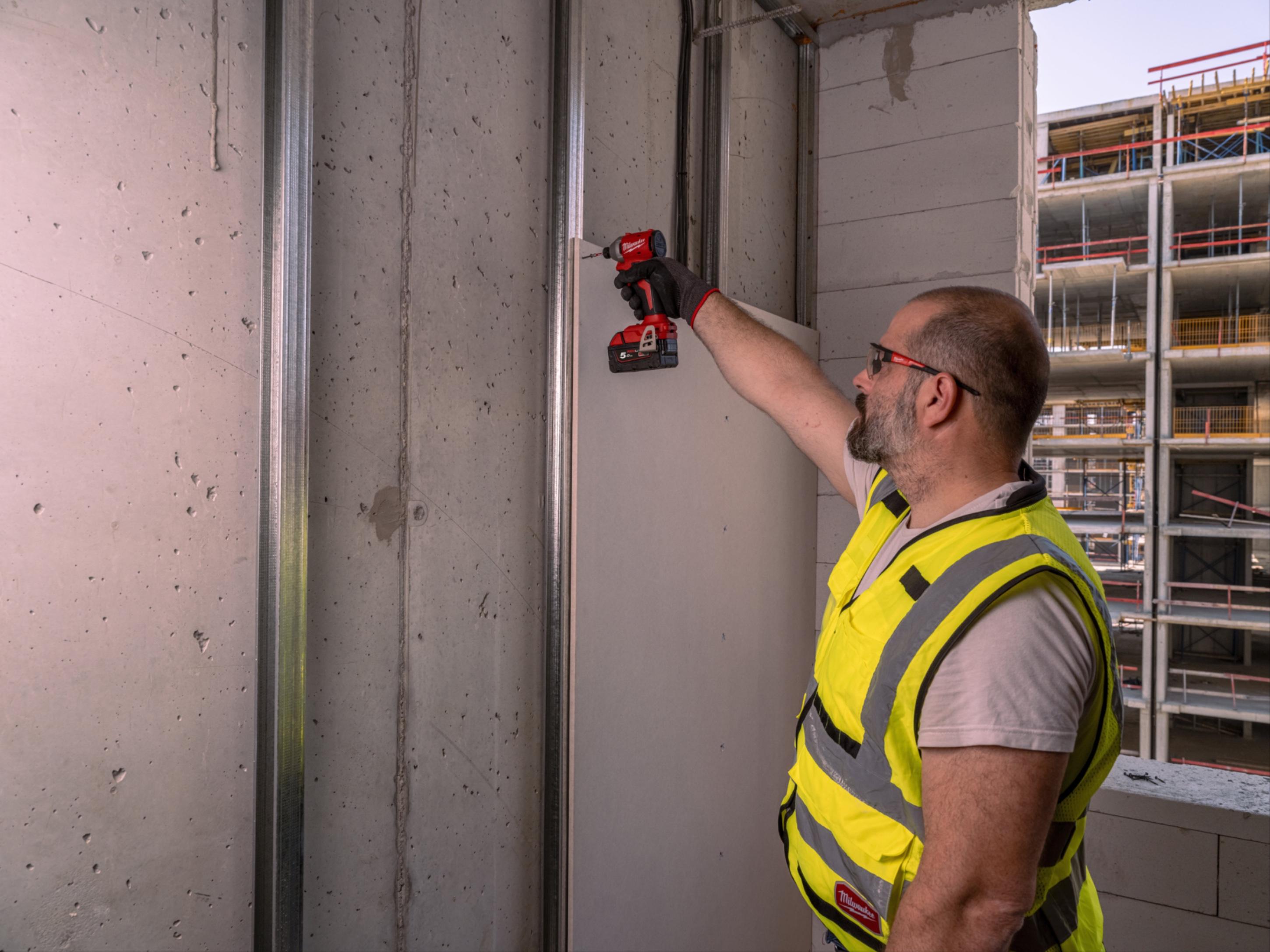 Набор электроинструментов Milwaukee M18 BLCPP2B-402C (4933492836)
