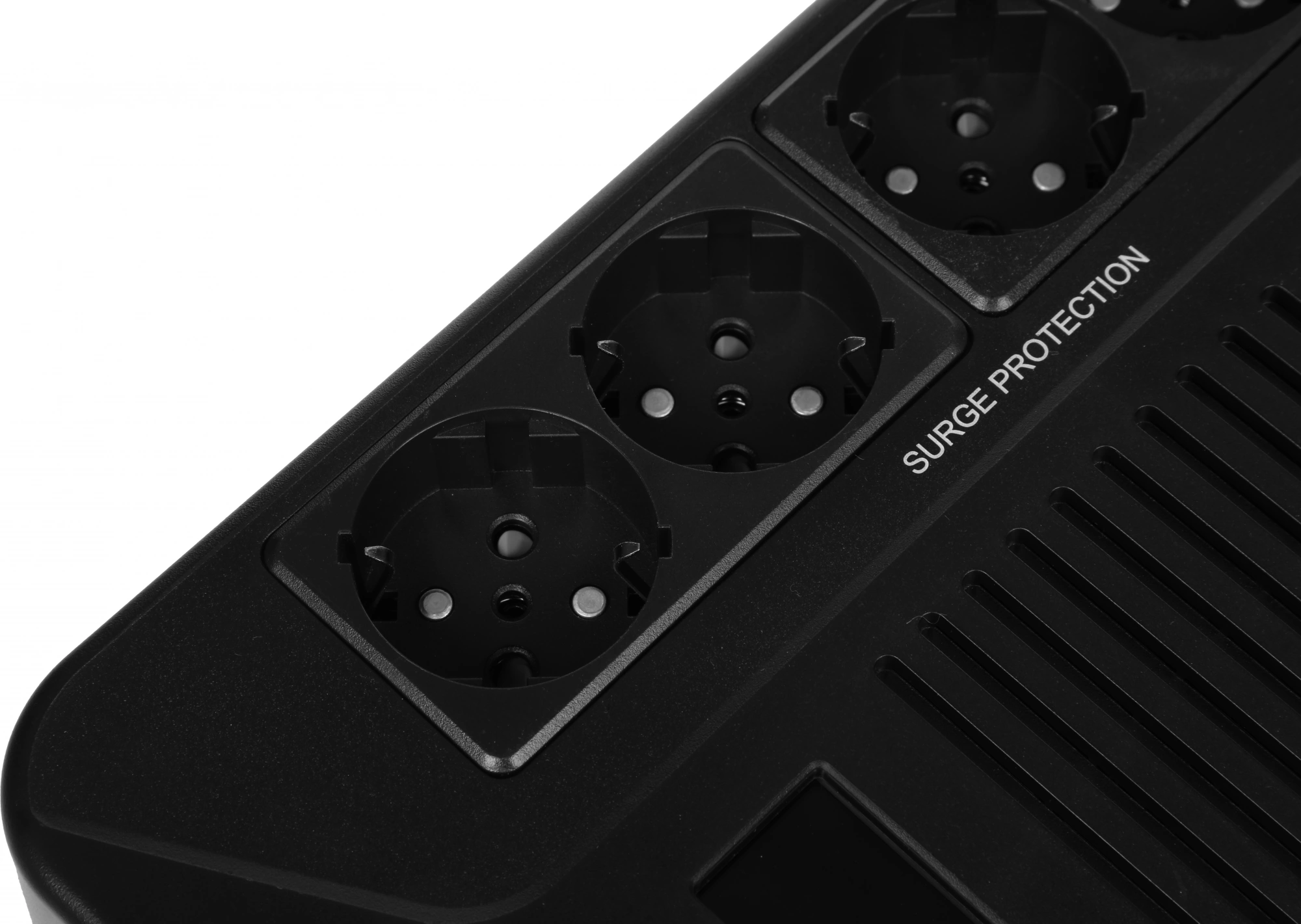 Источник бесперебойного питания Smartwatt SAFE PRO LCD 1000 черный (3703020280003)