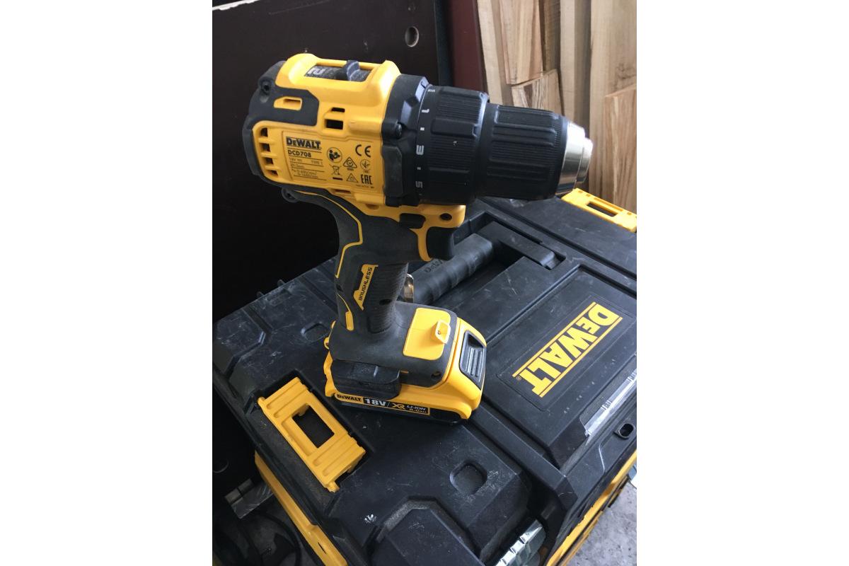 Дрель-шуруповерт DeWalt DCD708N-XJ без АКБ и ЗУ