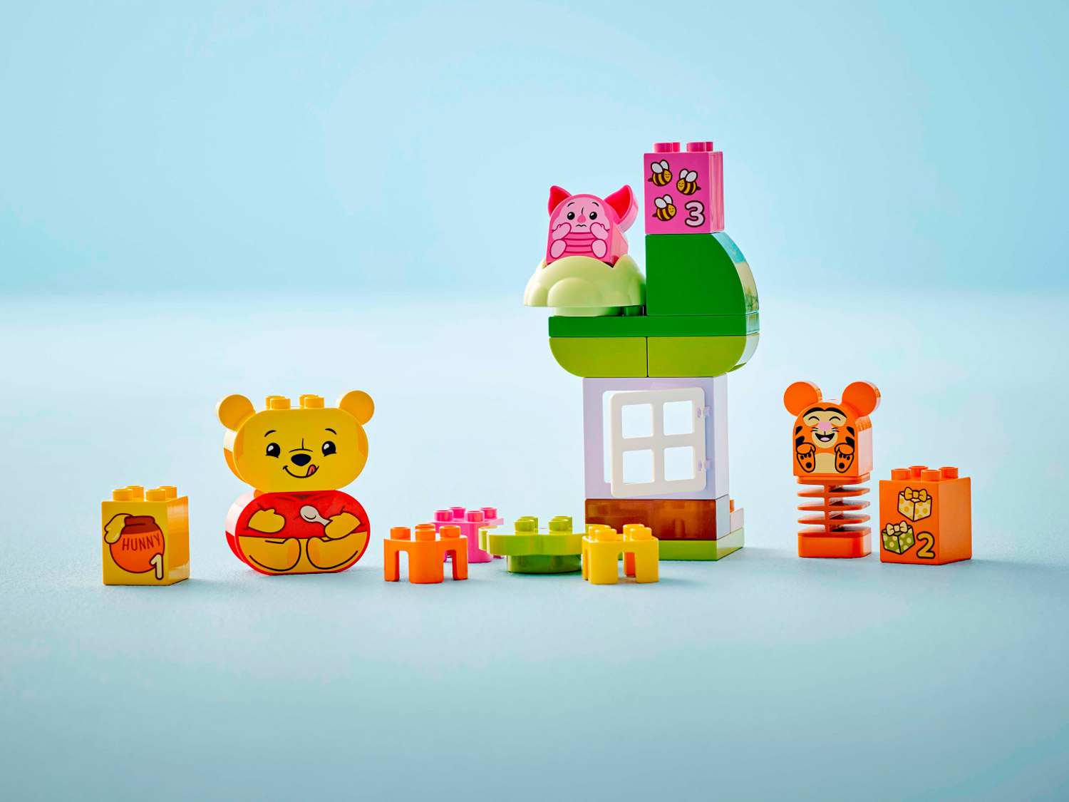 Конструктор Lego Duplo День рождения Винни Пуха (10457)