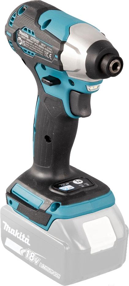 Шуруповерт Makita DTD157Z