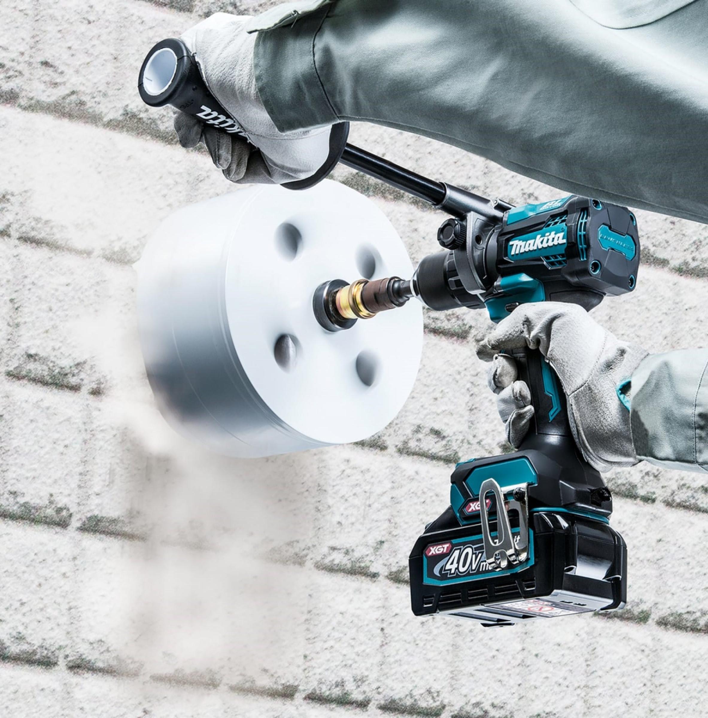 Дрель-шуруповерт Makita DF001GZ