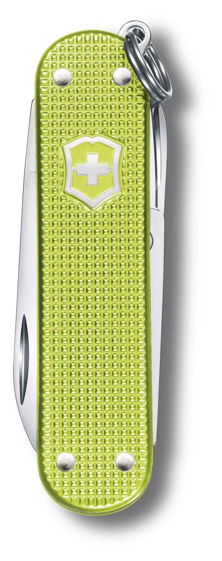 Туристический нож Victorinox Classic Lime Twist (0.6221.241G)