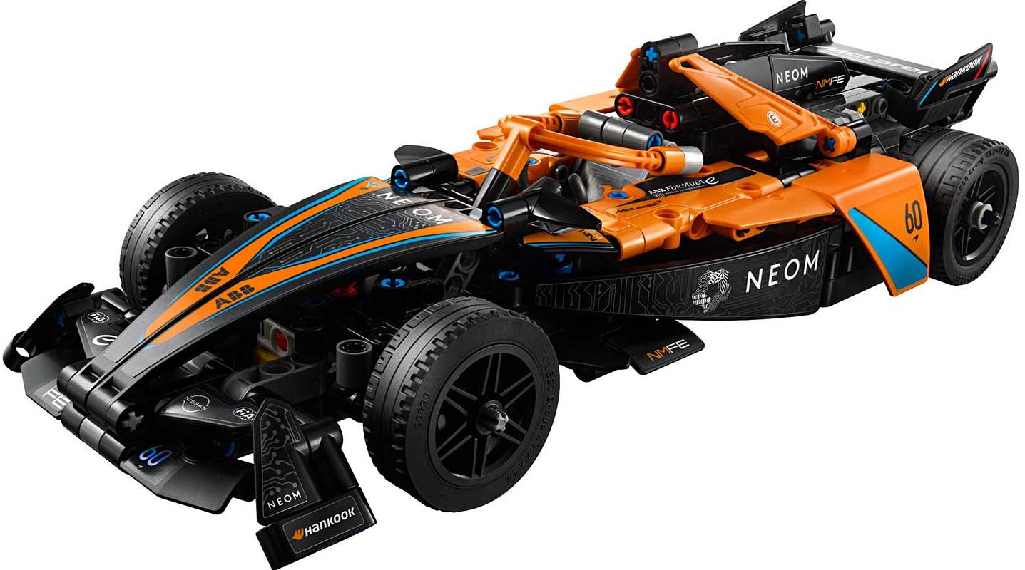 Конструктор Lego Technic Гоночный автомобиль NEOM McLaren Formula E (42169)