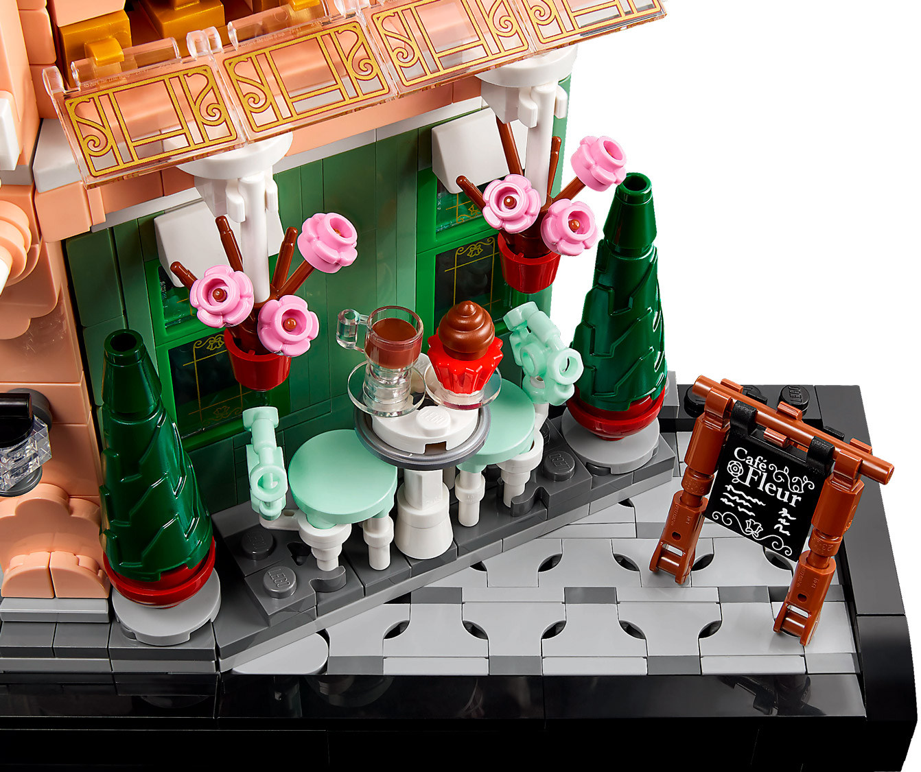 Конструктор Lego Icons Французское кафе (10362)