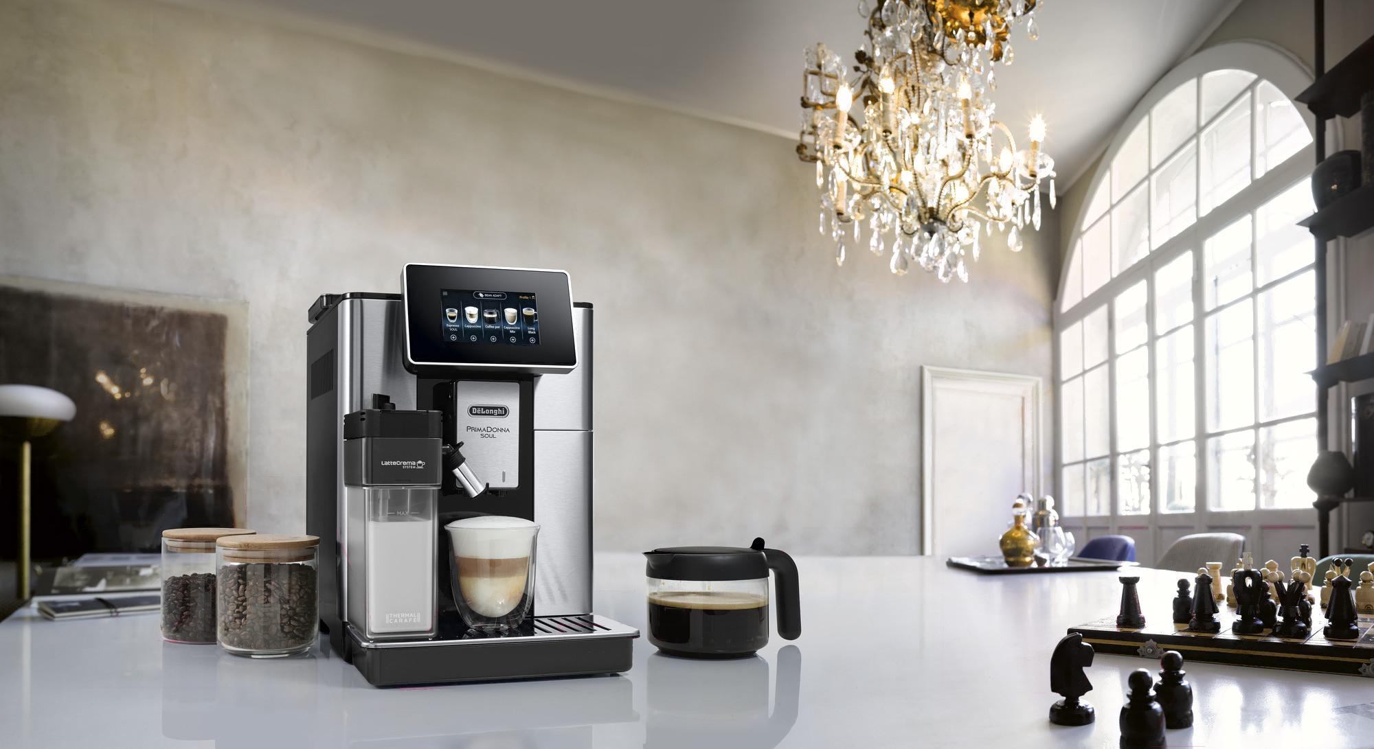 Кофемашина DeLonghi ECAM610.75.MB (0132217055)