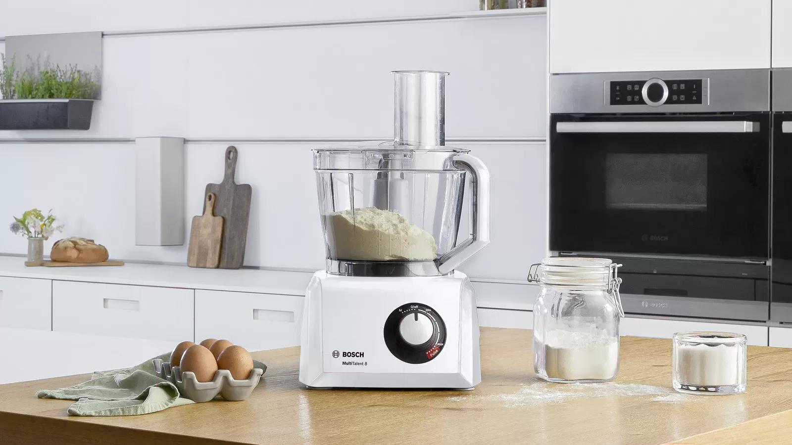 Кухонный комбайн Bosch MC812W620 белый