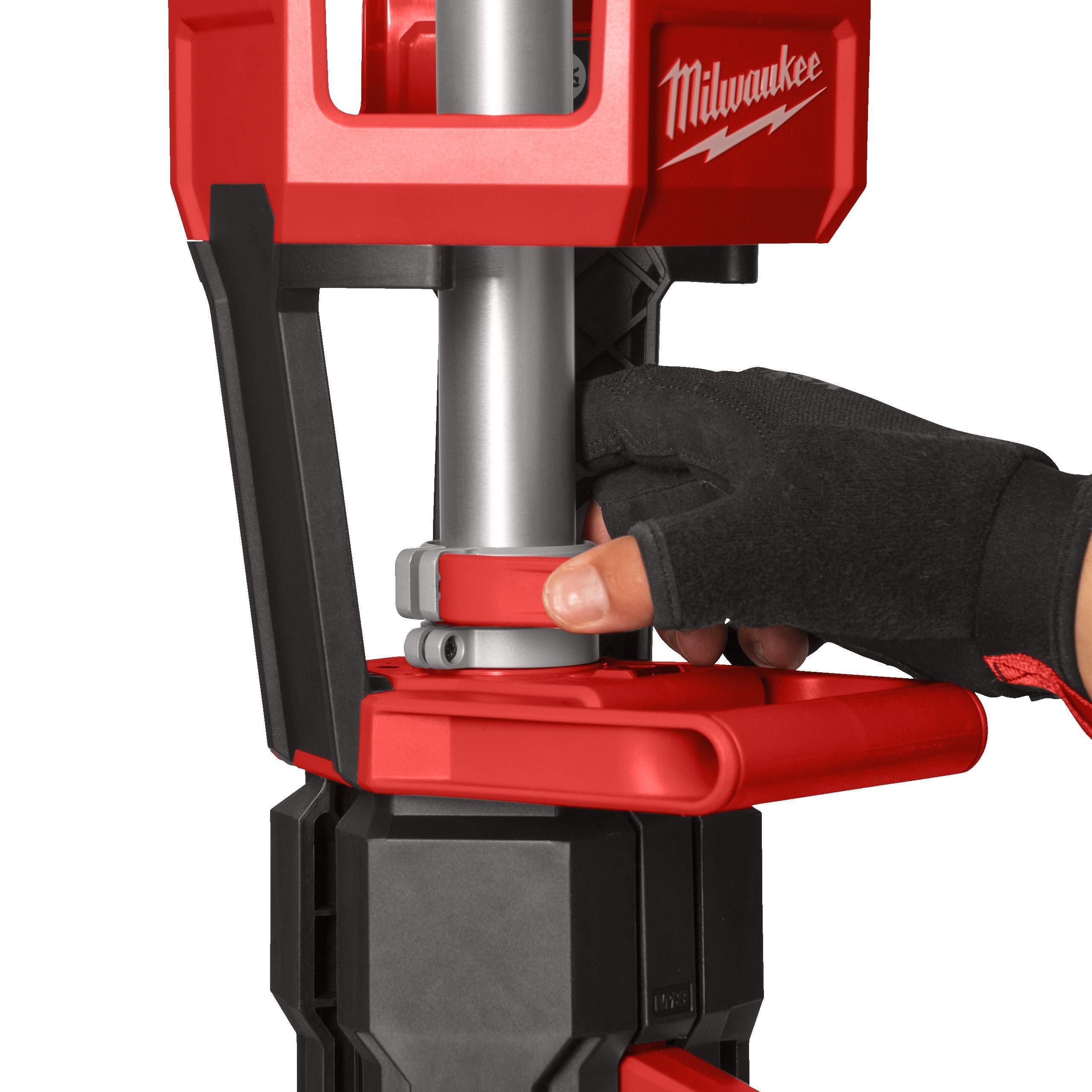 Мачта освещения Milwaukee M18 SAL2-0 (4933492486)