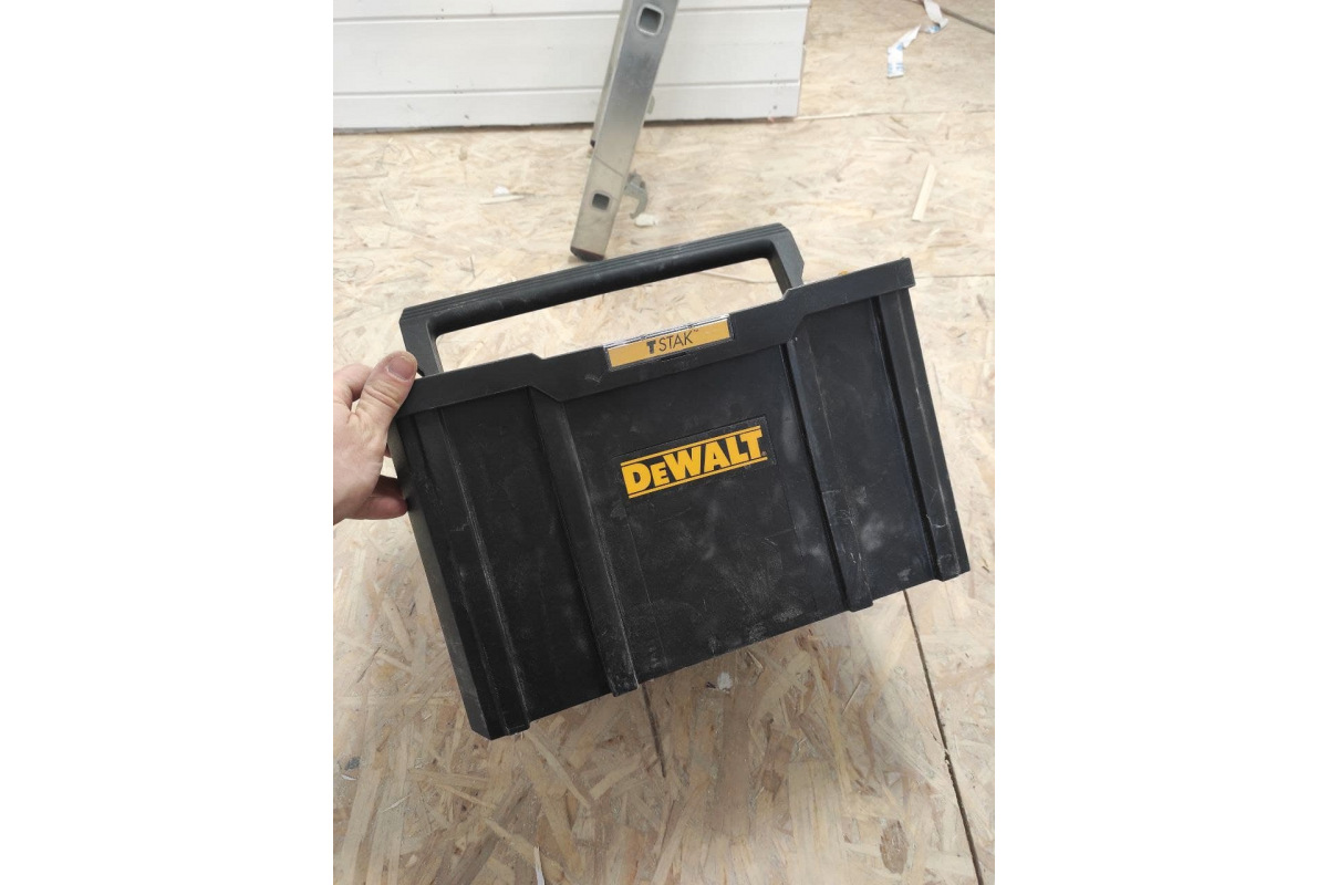 Ящик для инструментов DeWalt DWST1-71228
