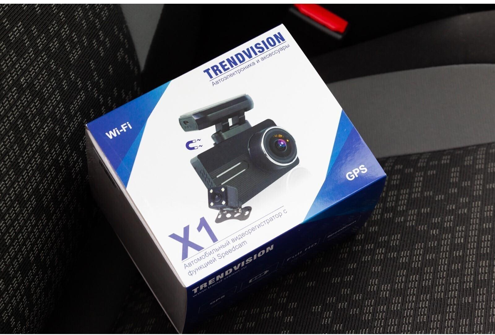 Автомобильный видеорегистратор TrendVision X1