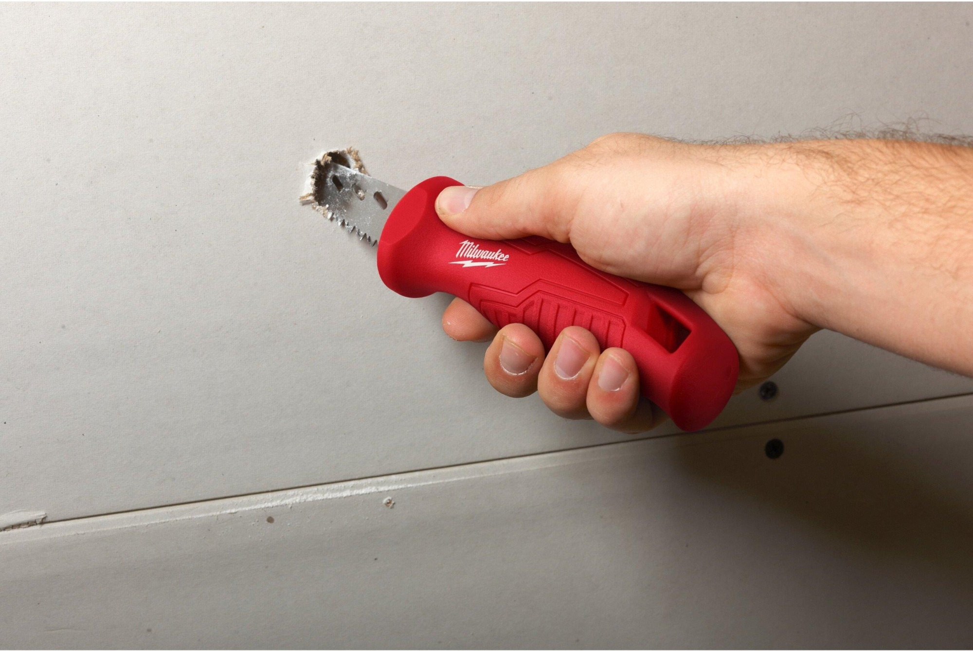 Ножовка Milwaukee 4932479783