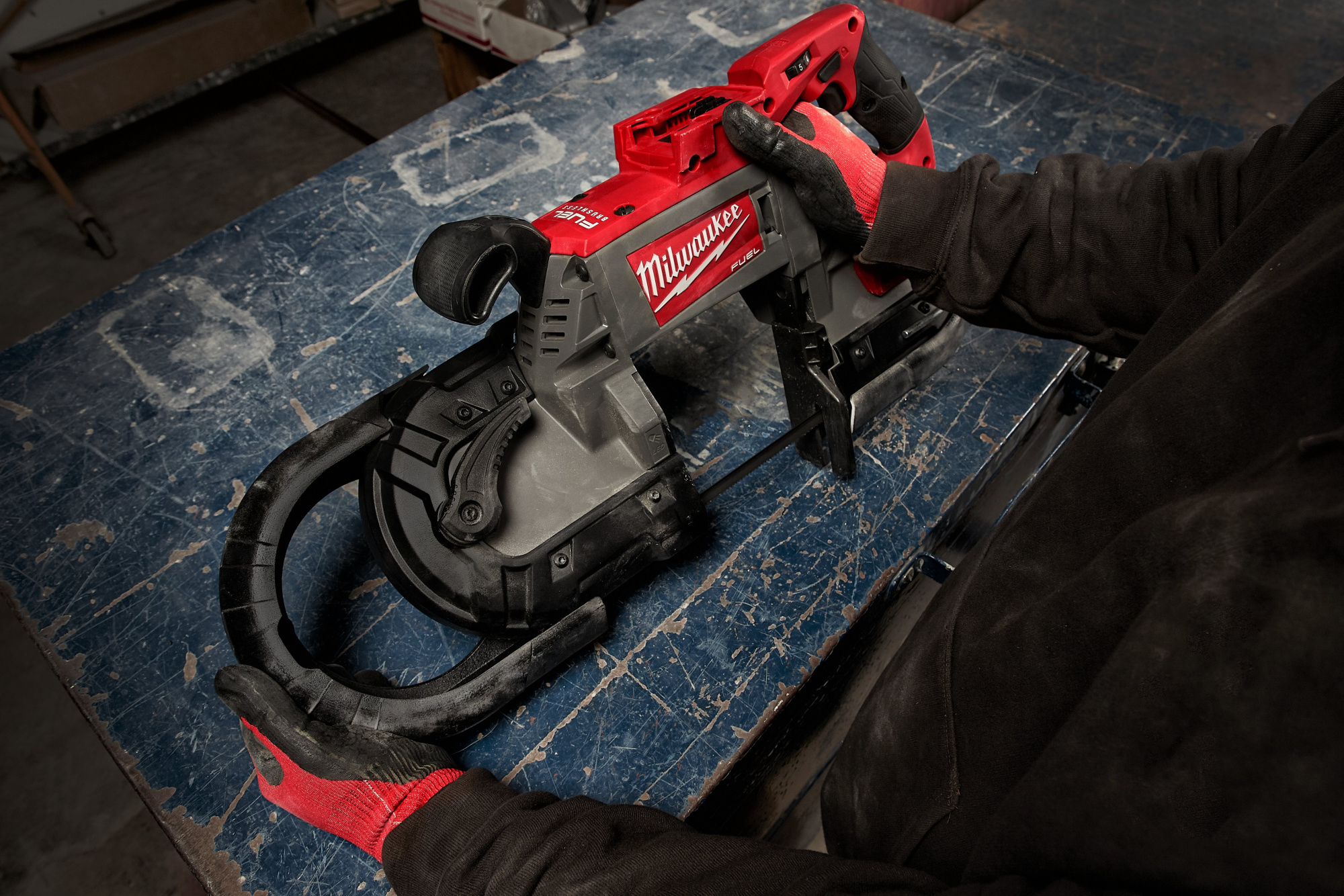 Защитный кожух Milwaukee для M18 CBS125 (4932471459)