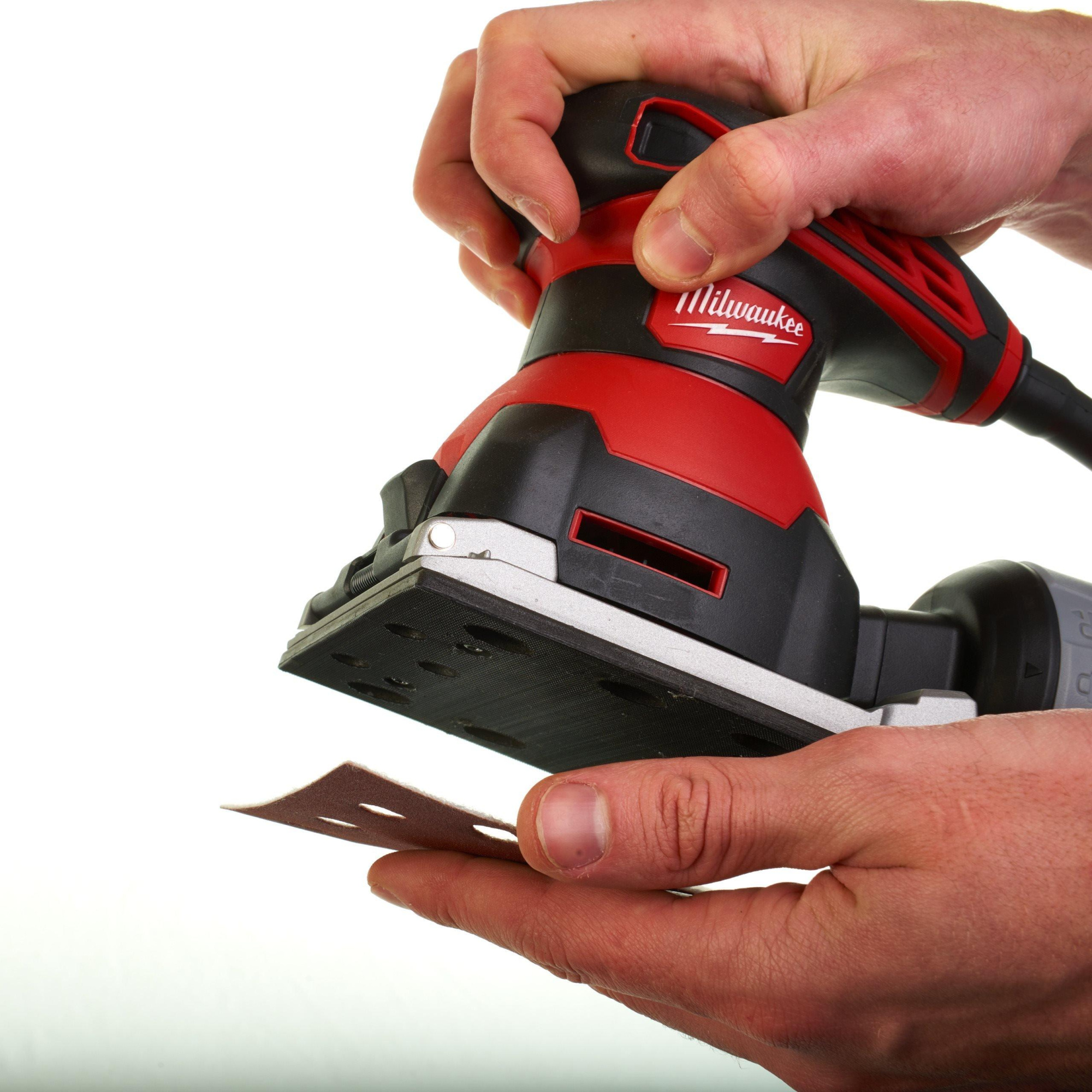 Шлифмашина Milwaukee SPS 140 (4933447015)