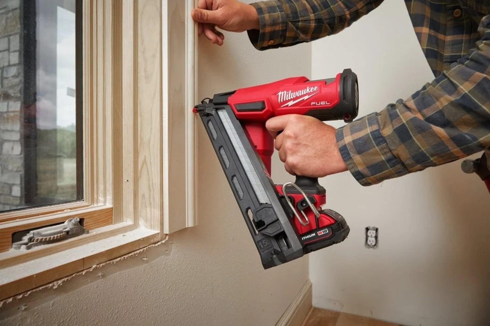 Аккумуляторный нейлер Milwaukee M18 FN15GA-0X (4933478091)