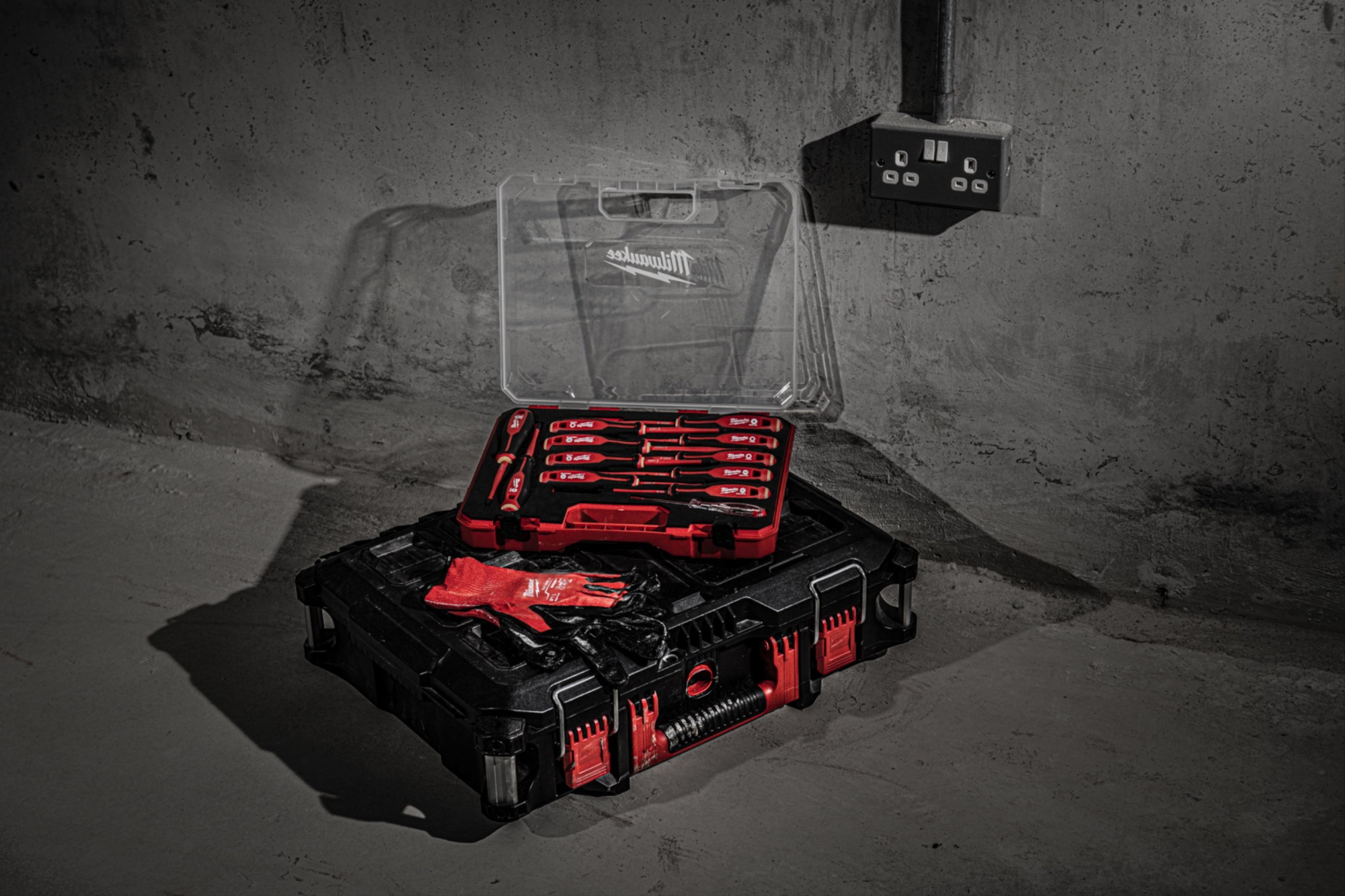 Отвертка Milwaukee VDE PH3x150 (4932478723)